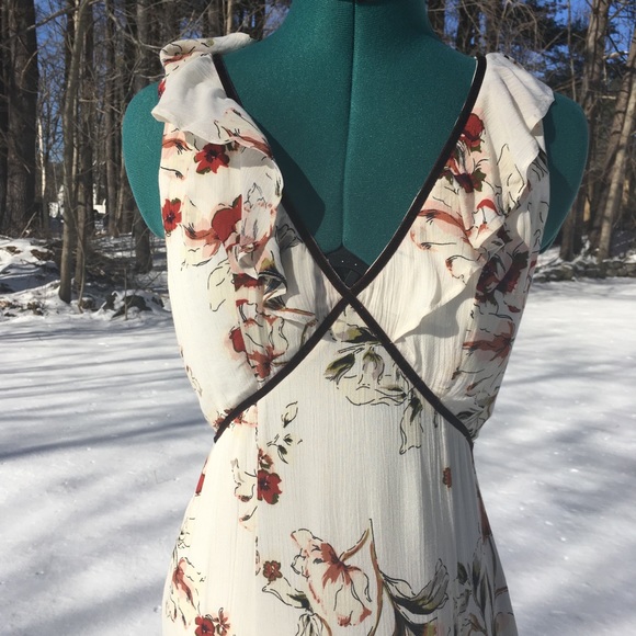 Romantic Floral Maxi Dress Velvet Trim - Picture 3 of 6